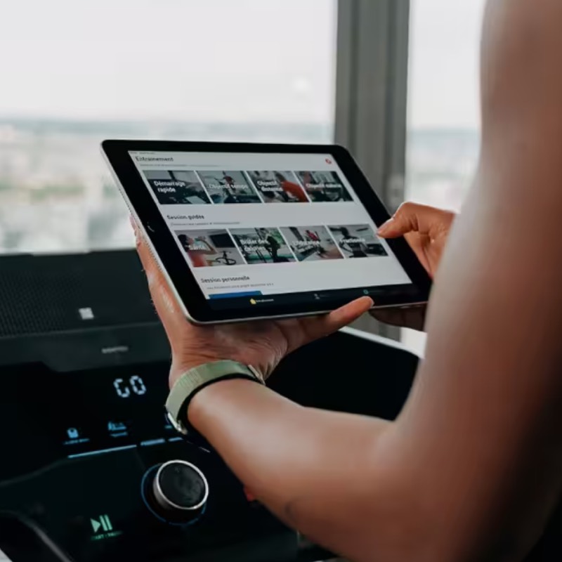 Laufband "Run500 Connected" von Domyos