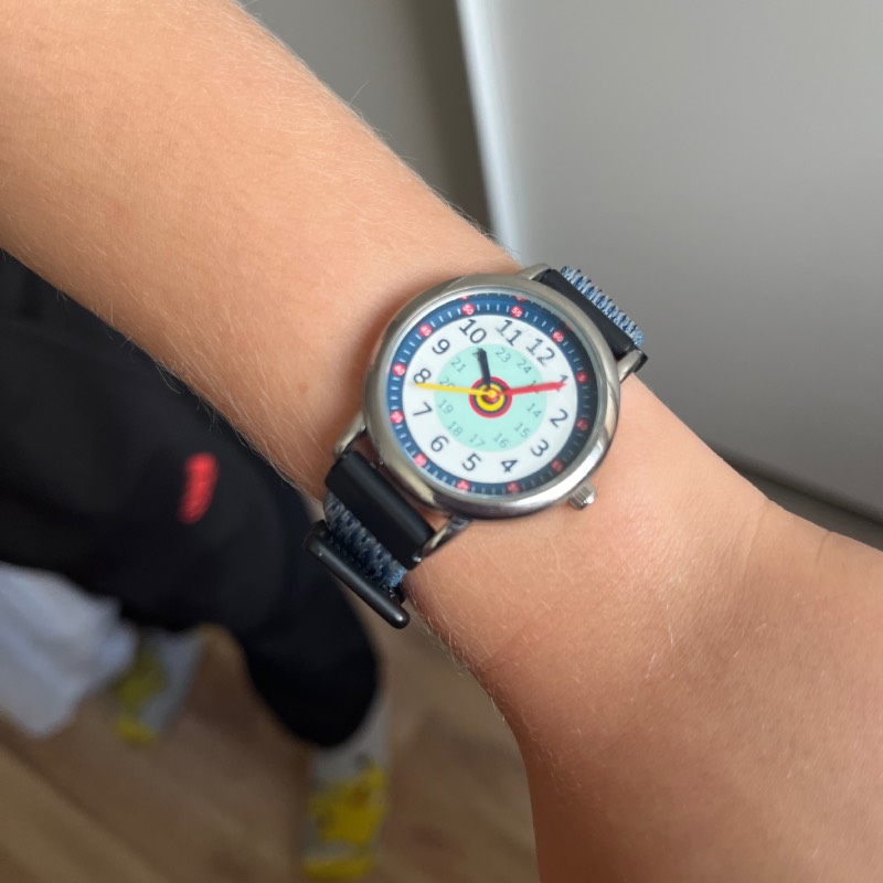Kinder-Armbanduhr: "Anio 3" von Anio im Review von Anio ©https://dadslife.de