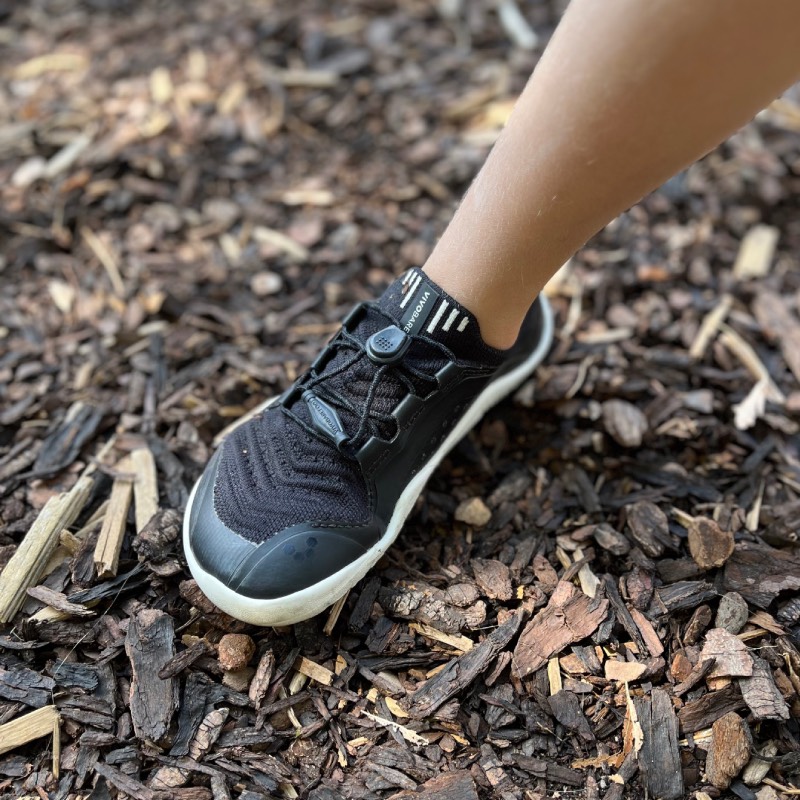 Barfußschuhe: "Primus Trail Knit FG Kids" von Vivobarefoot im Review von Vivobarefoot ©https://dadslife.de