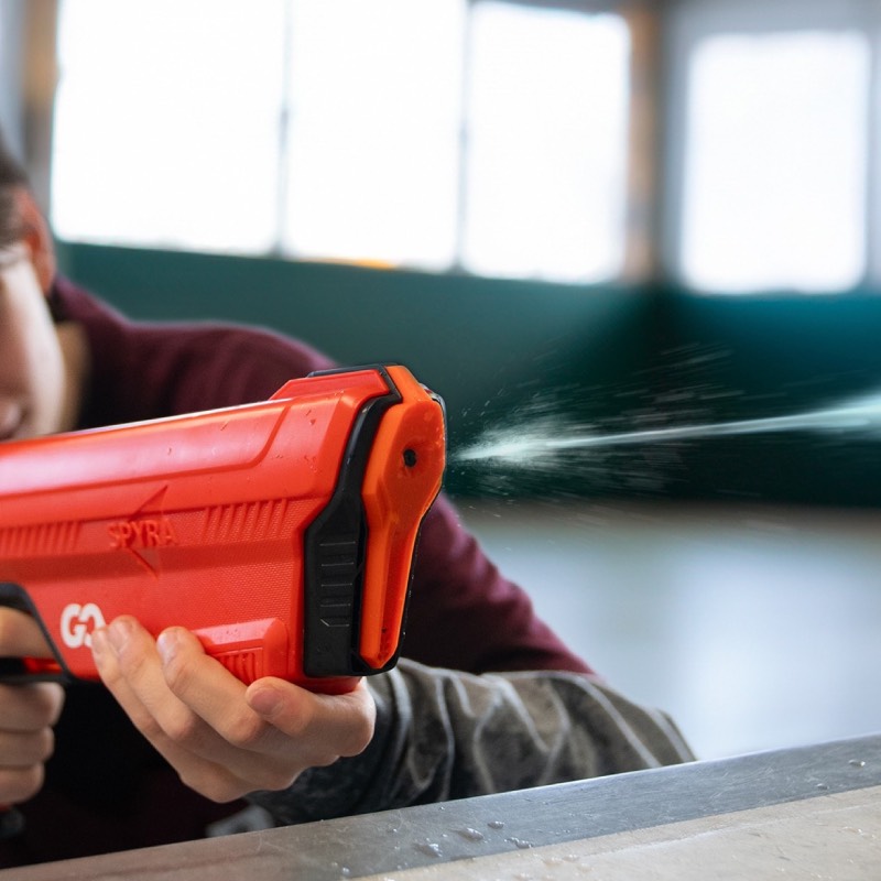 Elektrische Wasserpistole "SpyraGo" von Spyra