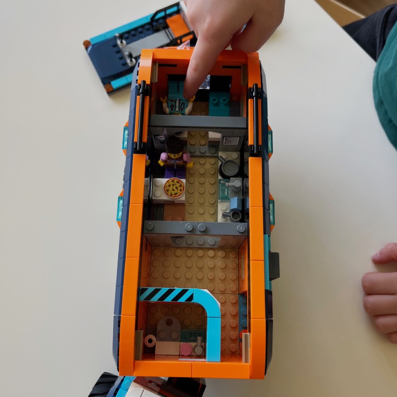Bau- und Spielset: "Arktis-Truck mit Labor (60471)" von LEGO im Review von LEGO ©https://dadslife.de