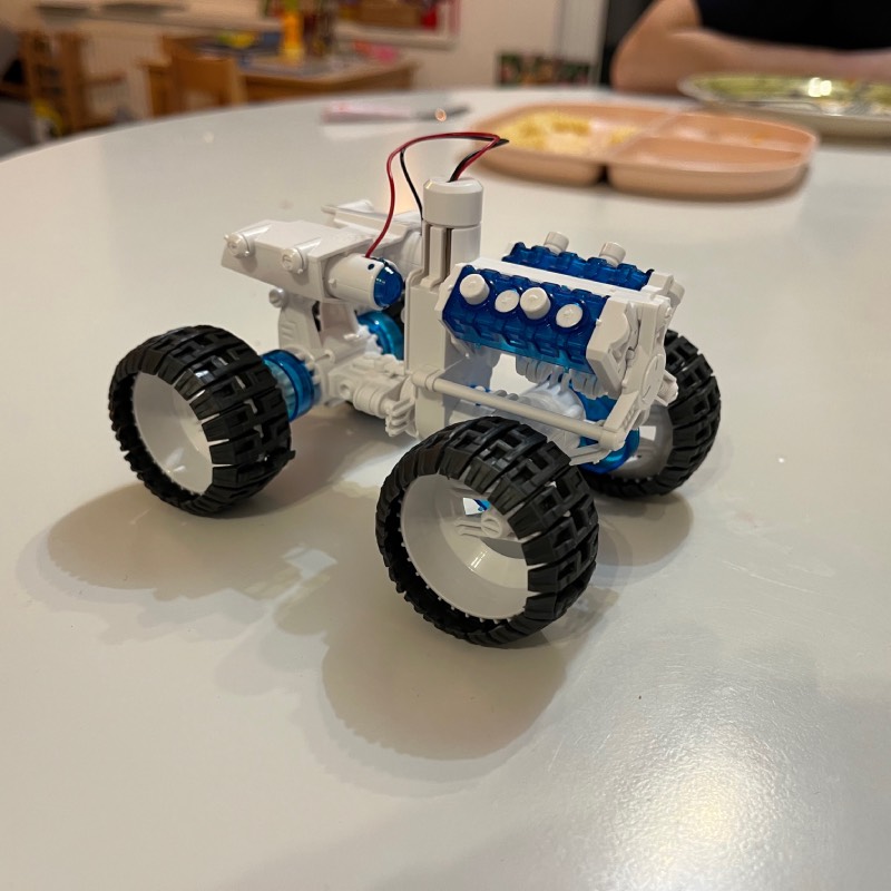 Experimentierkasten: "Future Cell Truck" von KOSMOS im Review von KOSMOS ©https://dadslife.de