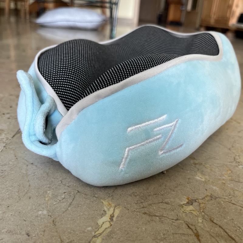 Nackenkissen für Kinder "Comfy Kids" von Flowzoom ©https://dadslife.de