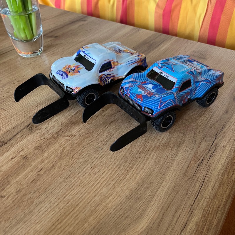 Ferngesteuertes Auto-Set: "Football League" von Revell Control im Review von Revell Control ©https://dadslife.de