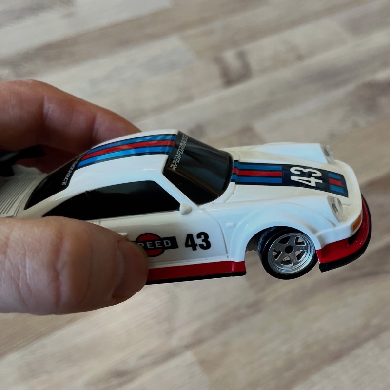 Ferngesteuertes Auto "Mini Drift Car" von wheelfun ©https://dadslife.de