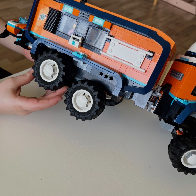 Bau- und Spielset: "Arktis-Truck mit Labor (60471)" von LEGO im Review von LEGO ©https://dadslife.de