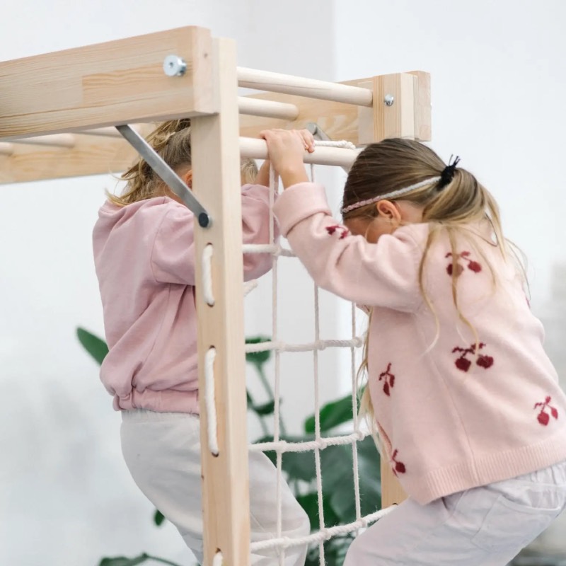 Kletterwand für Kinder: "Tani" von Sloni im Review von Sloni