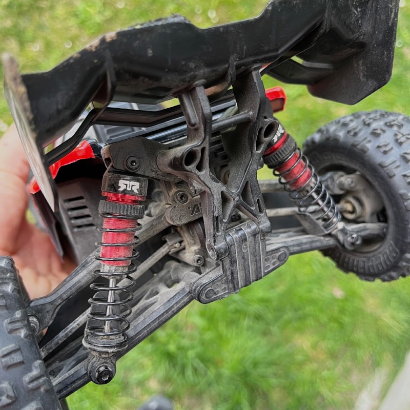 Ferngesteuertes Auto "1/16 Mini Kraton 3S" von Arrma ©https://dadslife.de