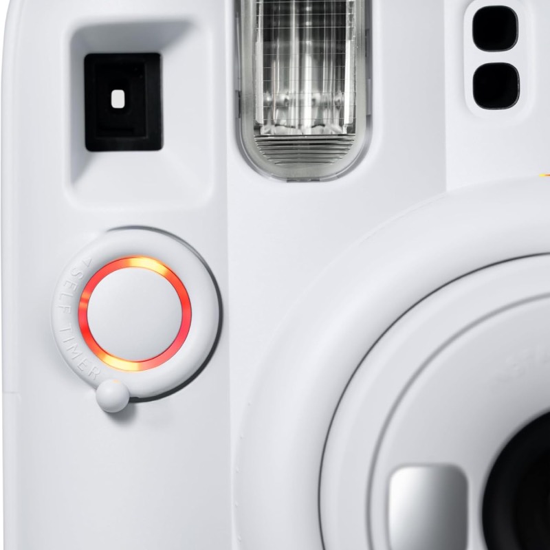 Sofortbildkamera: "instax mini 13" von Fujifilm im Review von Fujifilm