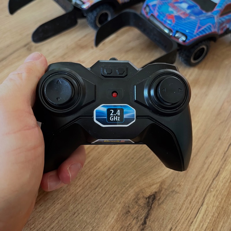 Ferngesteuertes Auto-Set: "Football League" von Revell Control im Review von Revell Control ©https://dadslife.de
