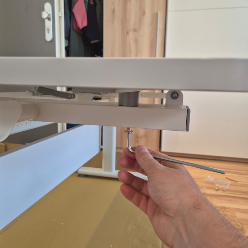 Höhenverstellbarer Kinderschreibtisch "Diego GT" von Paidi ©https://dadslife.de