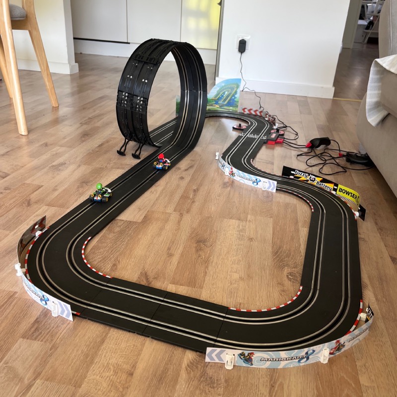 Rennbahn-Set: "Carrera GO!!! Mario Kart" von Carrera im Review von Carrera ©https://dadslife.de