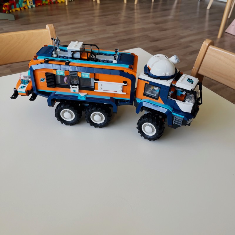 Bau- und Spielset: "Arktis-Truck mit Labor (60471)" von LEGO im Review von LEGO ©https://dadslife.de
