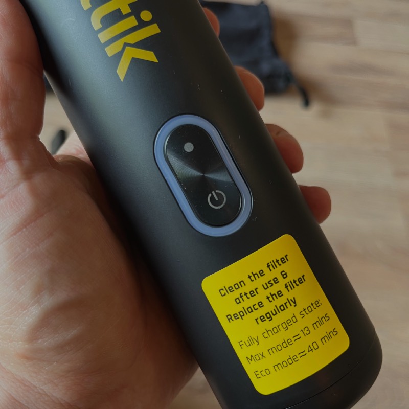 Akku-Autostaubsauger: "Slim V8 Apex" von Fanttik im Review von Fanttik ©https://dadslife.de