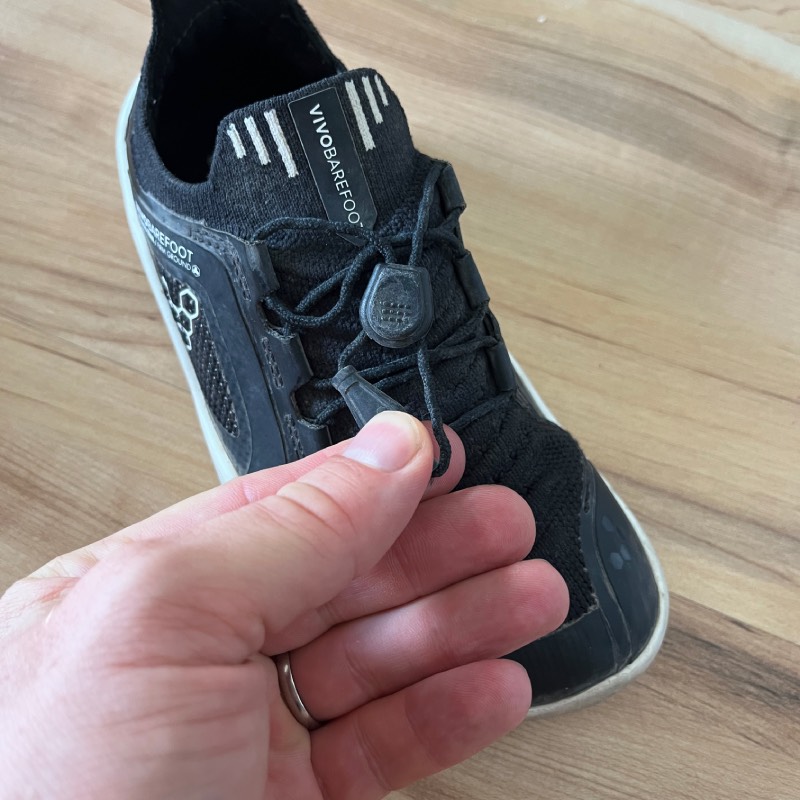 Barfußschuhe: "Primus Trail Knit FG Kids" von Vivobarefoot im Review von Vivobarefoot ©https://dadslife.de