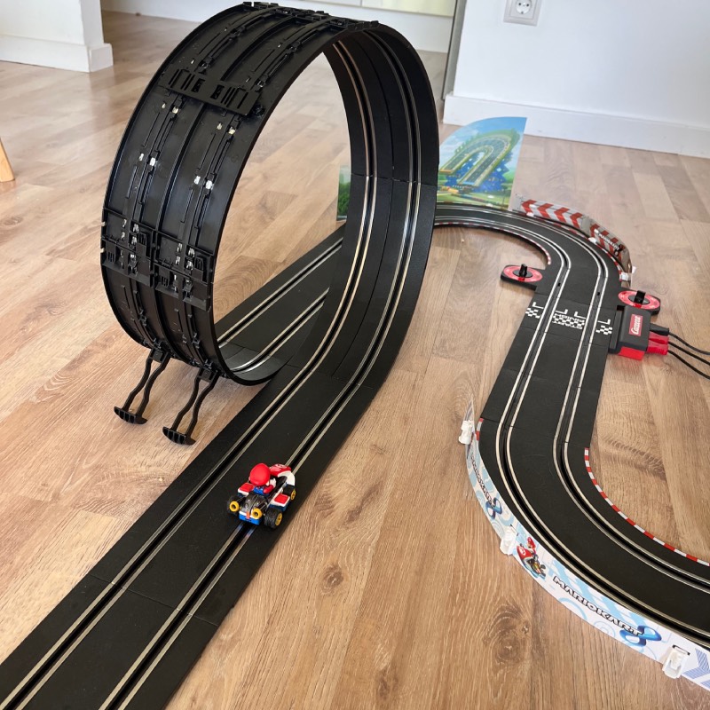 Rennbahn-Set: "Carrera GO!!! Mario Kart" von Carrera im Review von Carrera ©https://dadslife.de