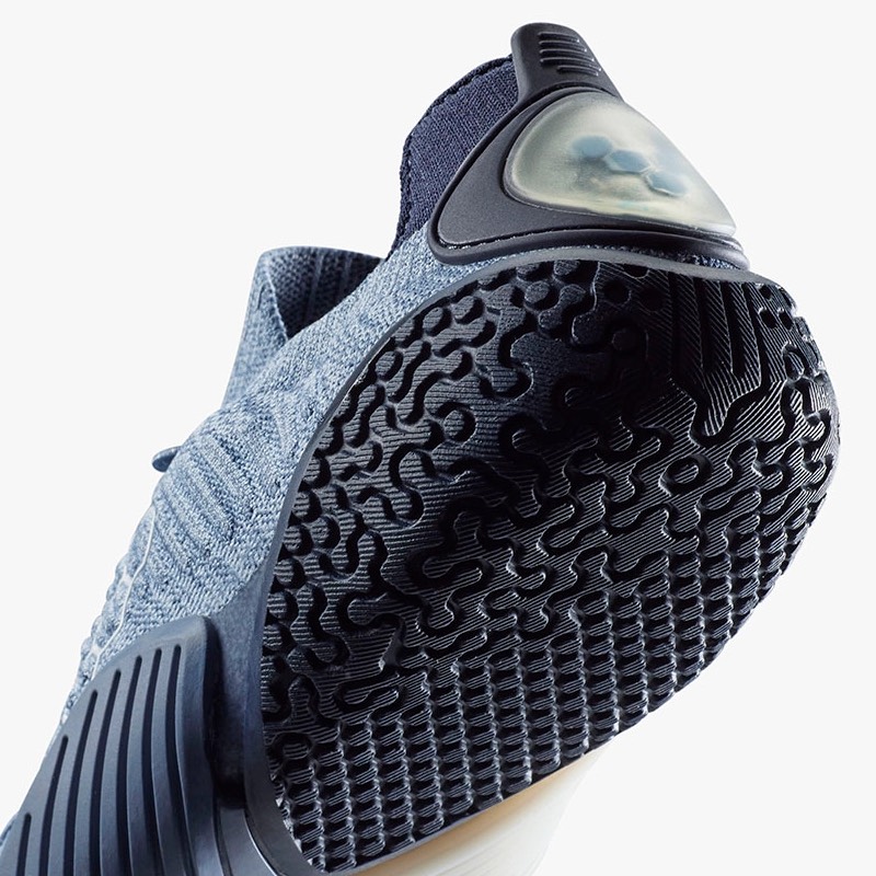 Barfußschuhe: "Motus Flex" von Vivobarefoot im Review von Vivobarefoot