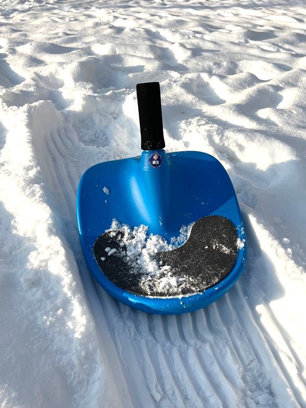 Zipfelbob "Alpenzipfel" von AlpenGaudi ©https://dadslife.de