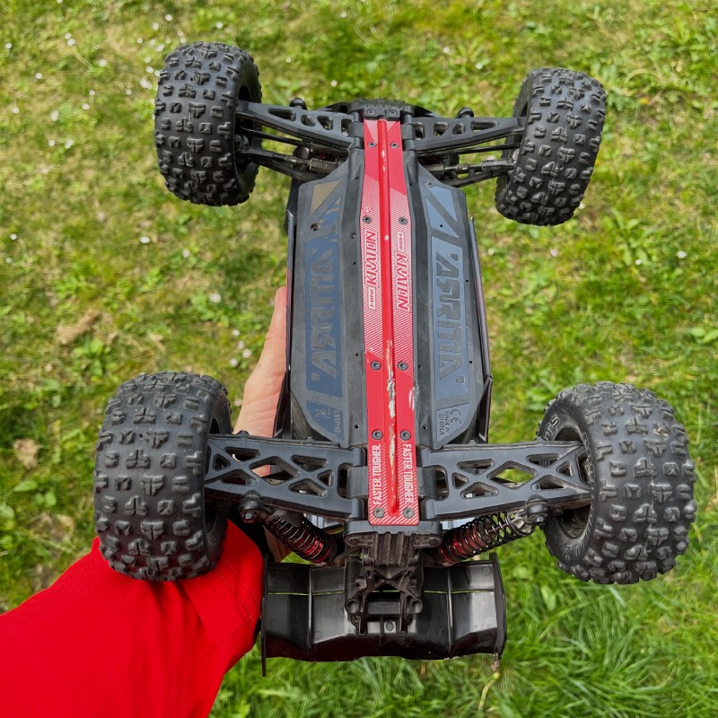 Ferngesteuertes Auto "1/16 Mini Kraton 3S" von Arrma ©https://dadslife.de