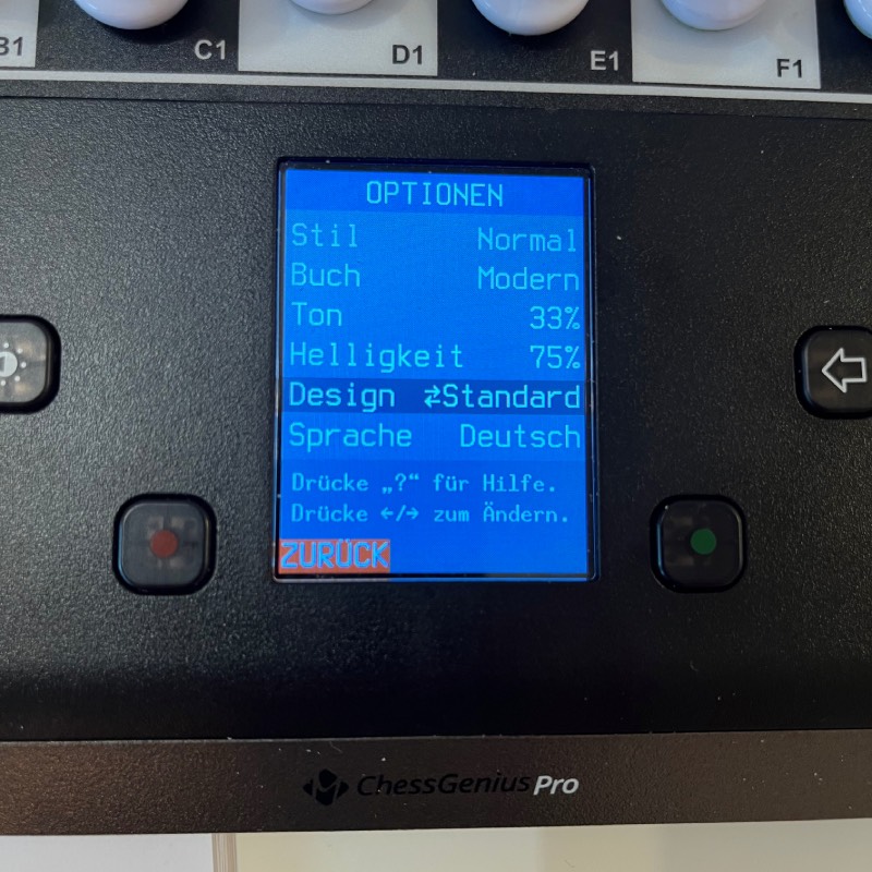 Schachcomputer: "ChessGenius Pro" von Millennium im Review von Millennium ©https://dadslife.de