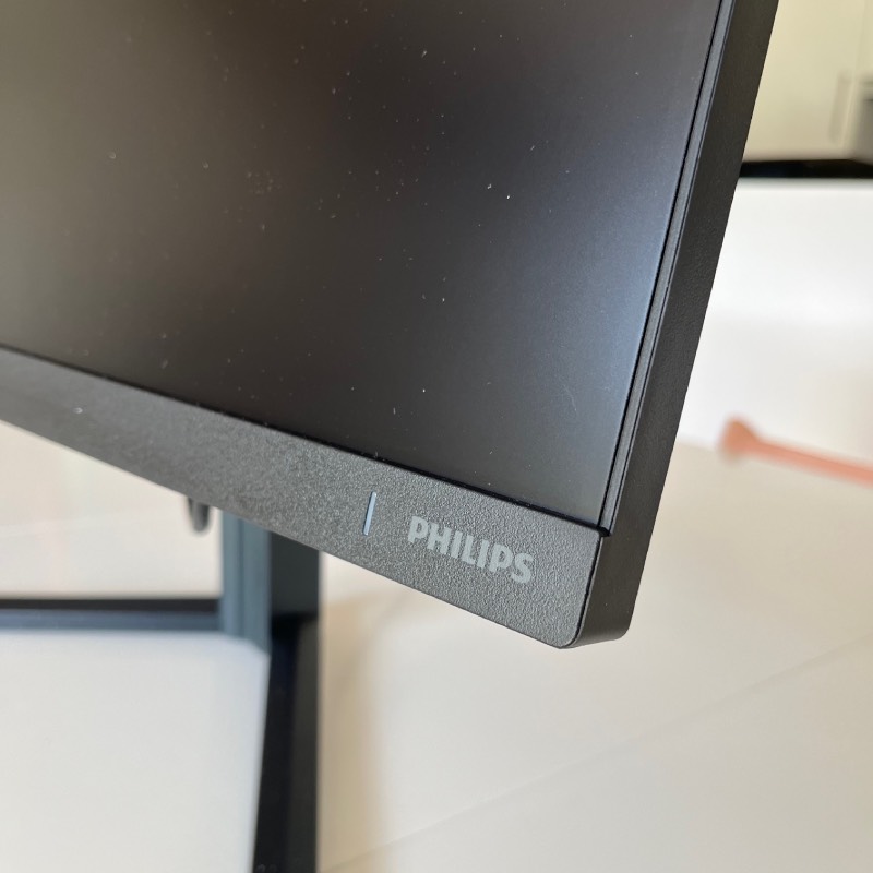 Gaming-Monitor: "Evnia 25M2N3200U (24,5 Zoll)" von Philips im Review von Philips ©https://dadslife.de