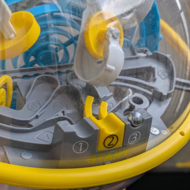 3D-Kugellabyrinth "Perplexus Beast" von Spin Master ©https://dadslife.de