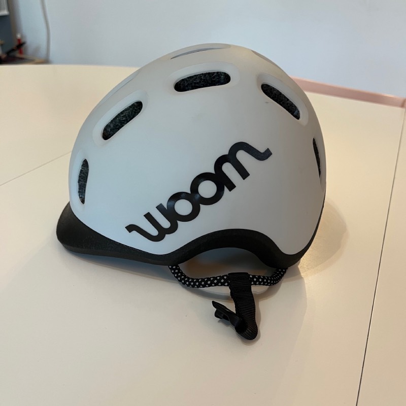 Kinder-Fahrradhelm "READY" von woom ©https://dadslife.de