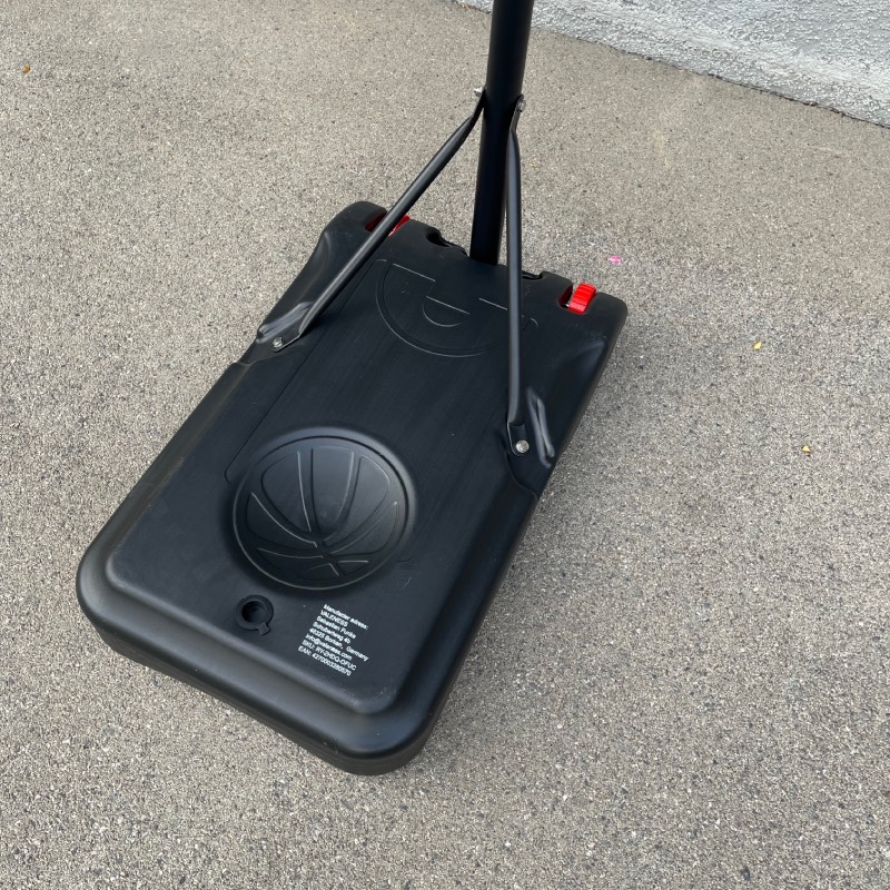 Basketballkorb: "Kinder (155-210 cm)" von Valeness im Review von Valeness ©https://dadslife.de